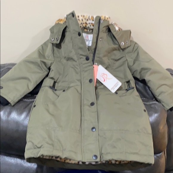 New Urban Republic Girls Olive & soft Leopard coat - Picture 5 of 10